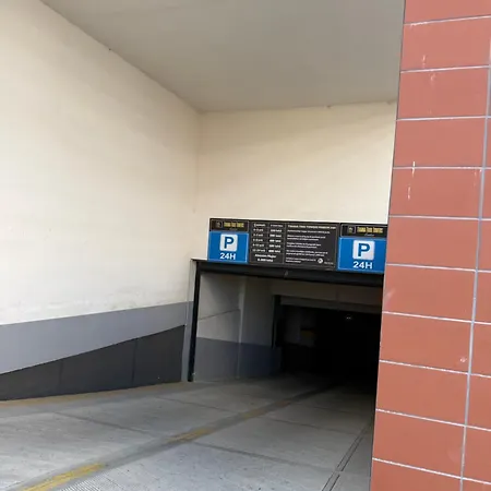 Trio Escape טיראנה